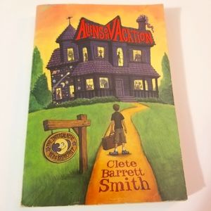 Aliens on Vacation | Clete Barrett Smith School Kidcore Literature Entertainment